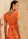 vestido-na-cor-laranja-marta-jany-pim