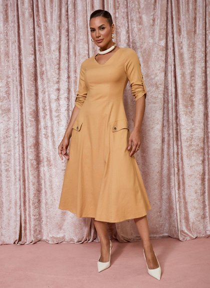 vestido-na-cor-bege-ana-bella-jany-pim